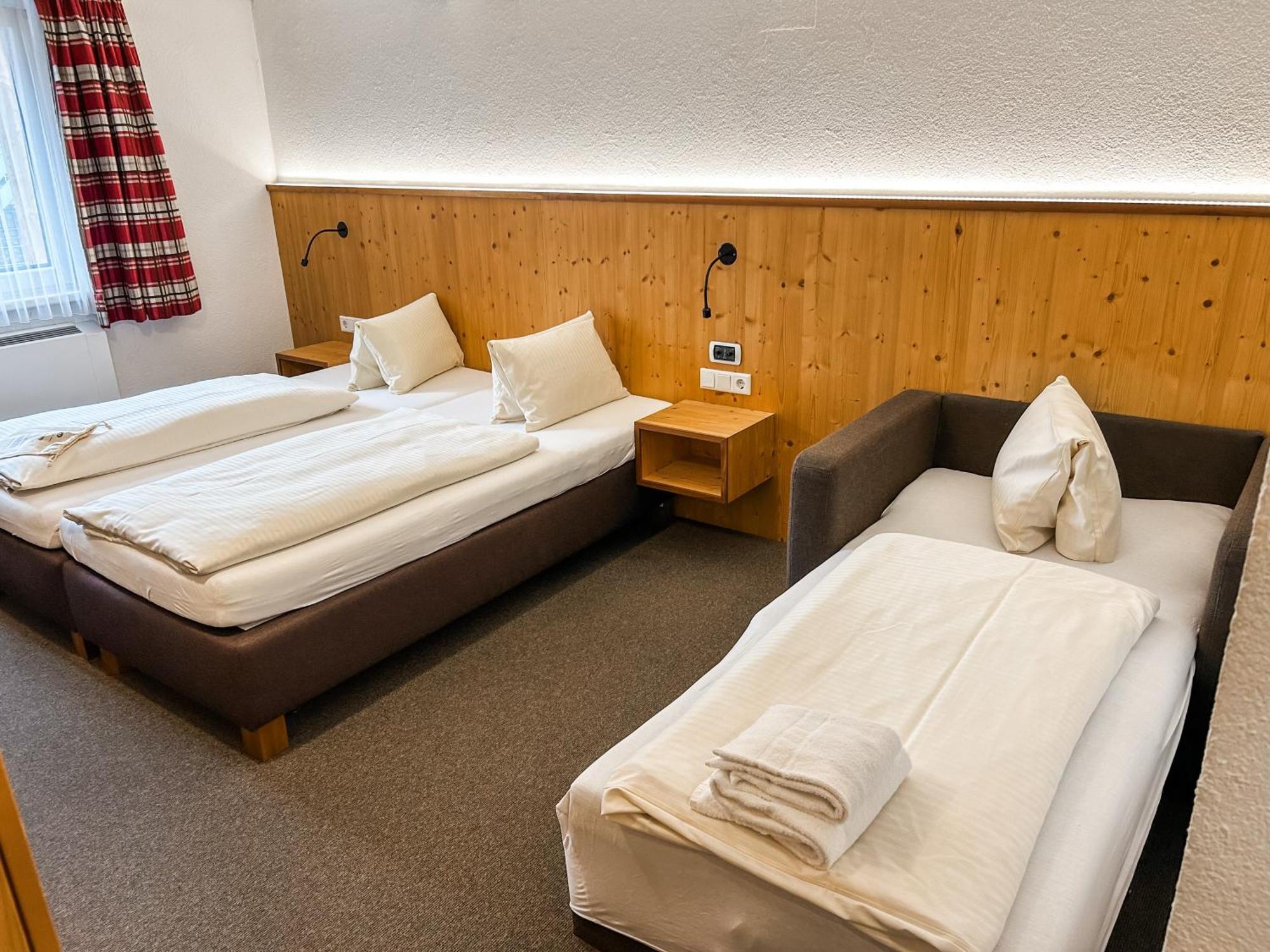 Hotel-Gasthof Loewen Feldkirch Bagian luar foto