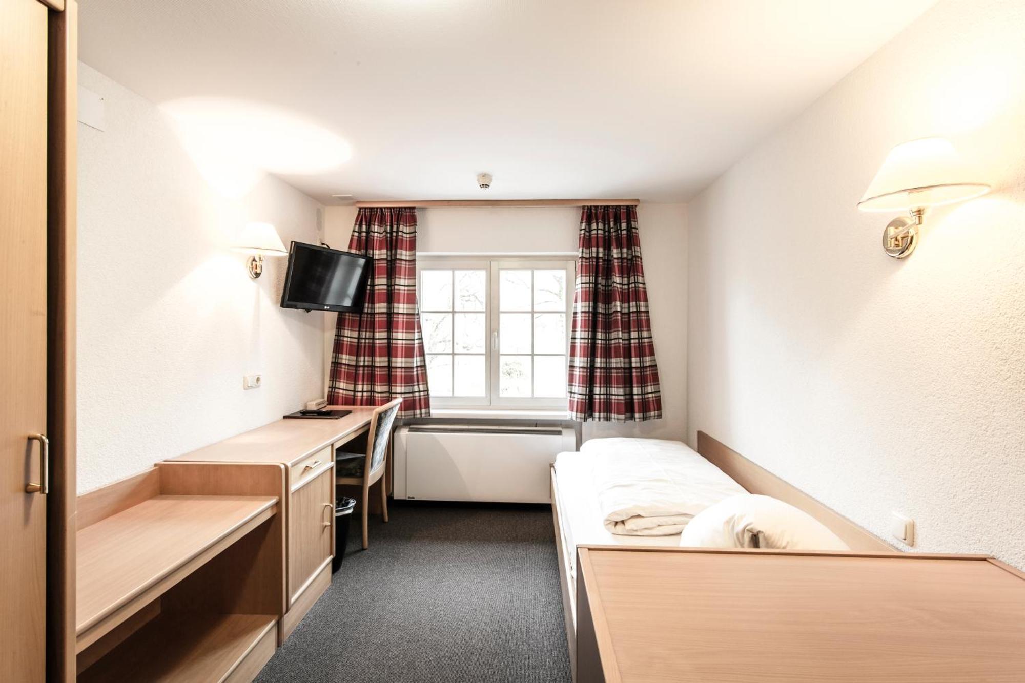 Hotel-Gasthof Loewen Feldkirch Bagian luar foto