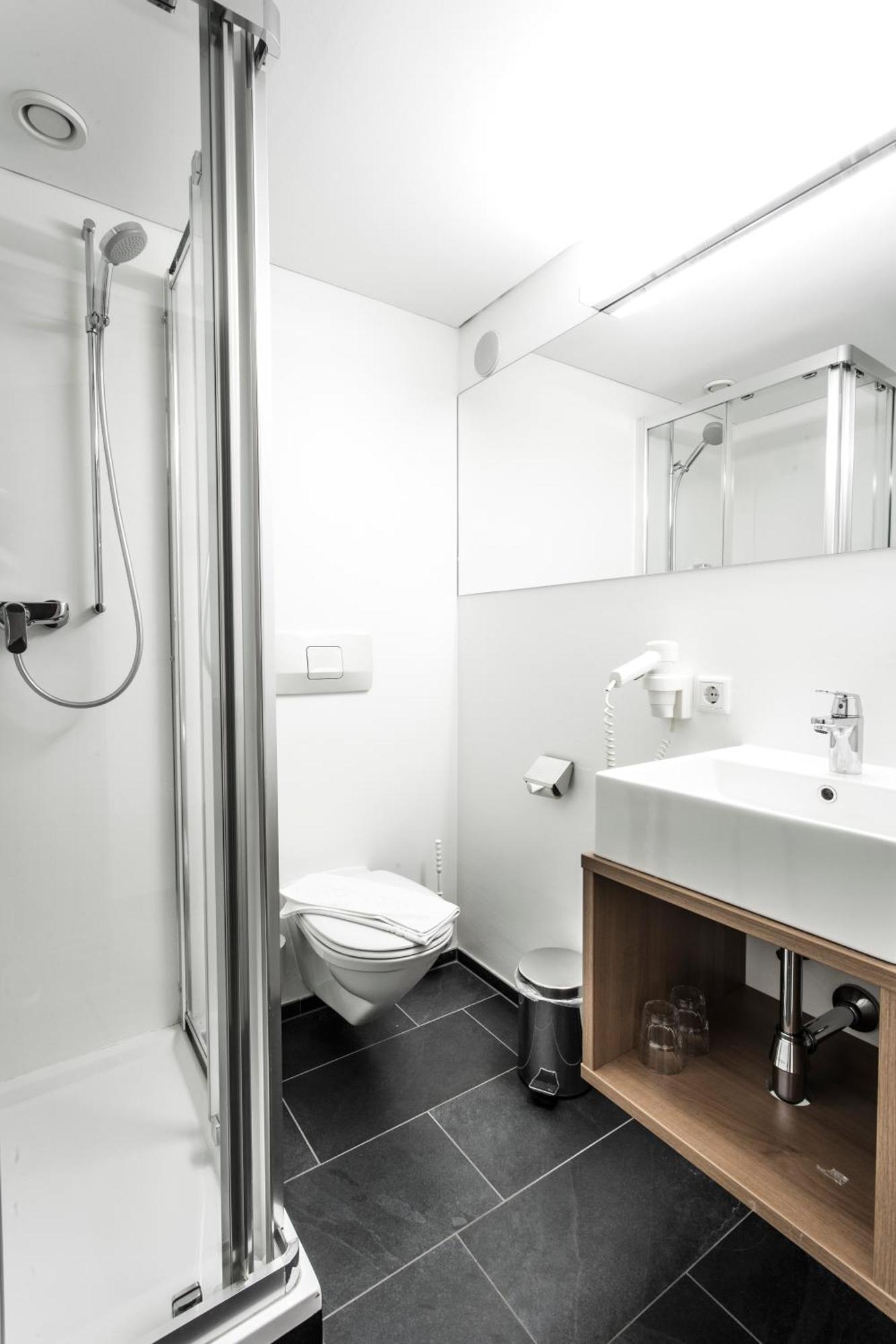 Hotel-Gasthof Loewen Feldkirch Bagian luar foto