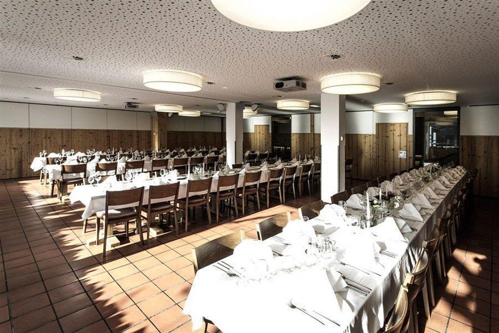 Hotel-Gasthof Loewen Feldkirch Bagian luar foto